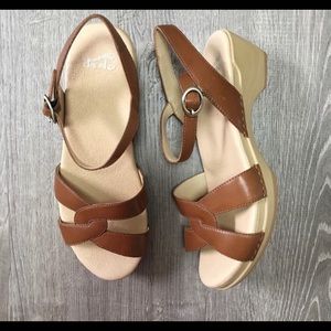 Dankso Leather Sandal Clog Ankle Strap Buckle Heel